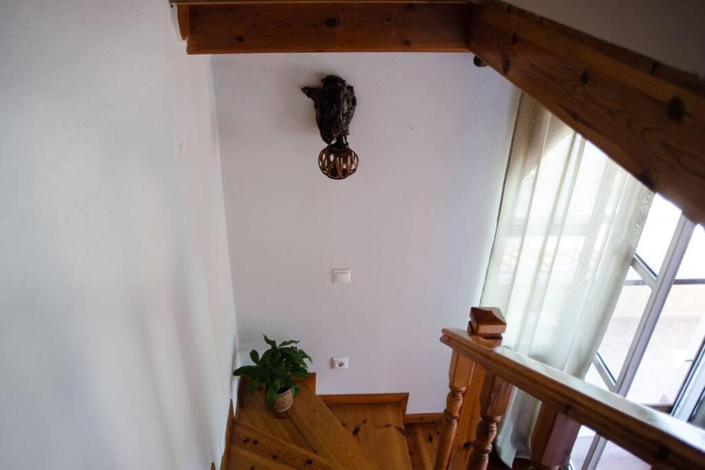 Kohyli Beachfront House *