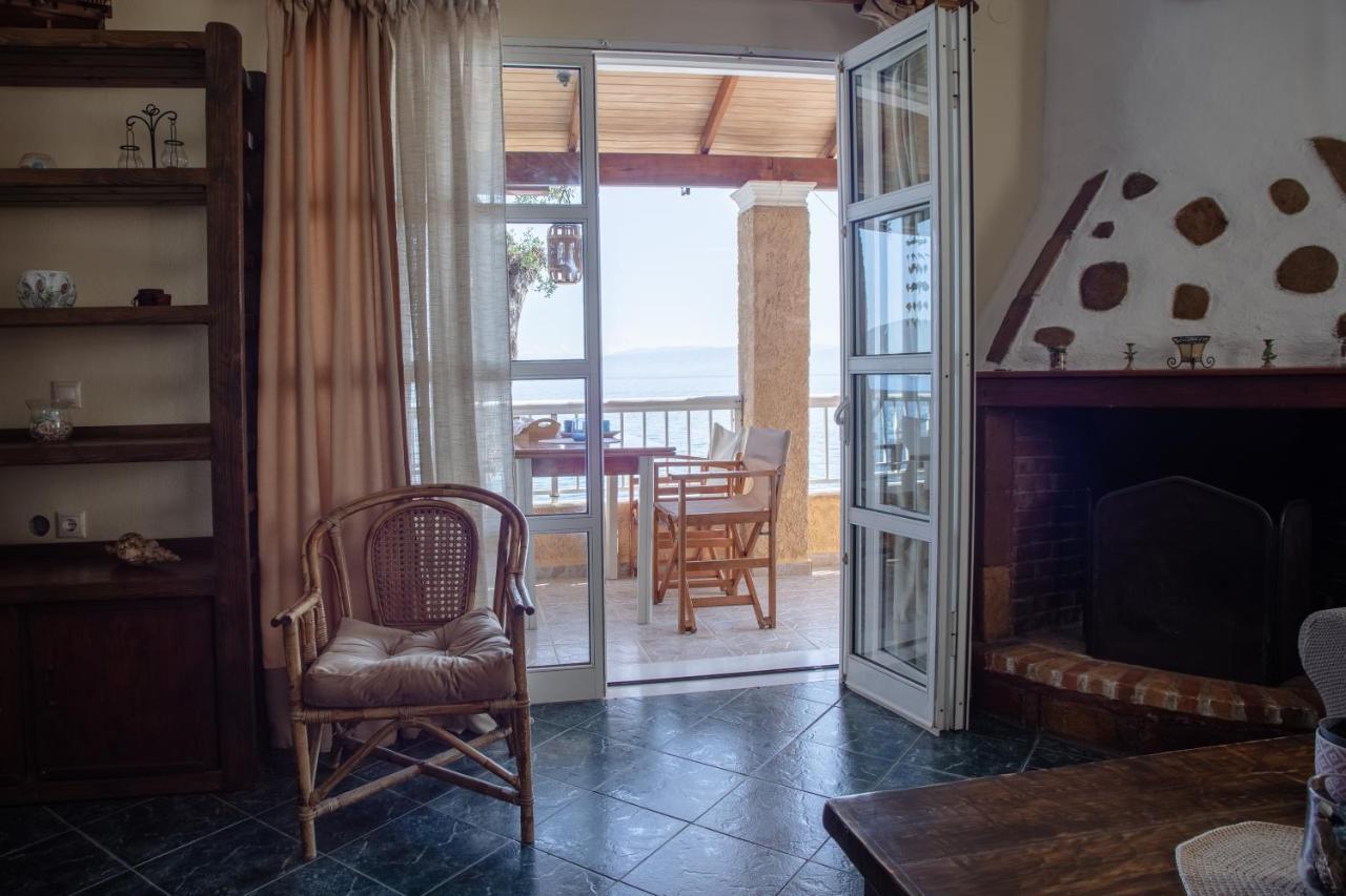 Holiday home Kohyli Beachfront House *