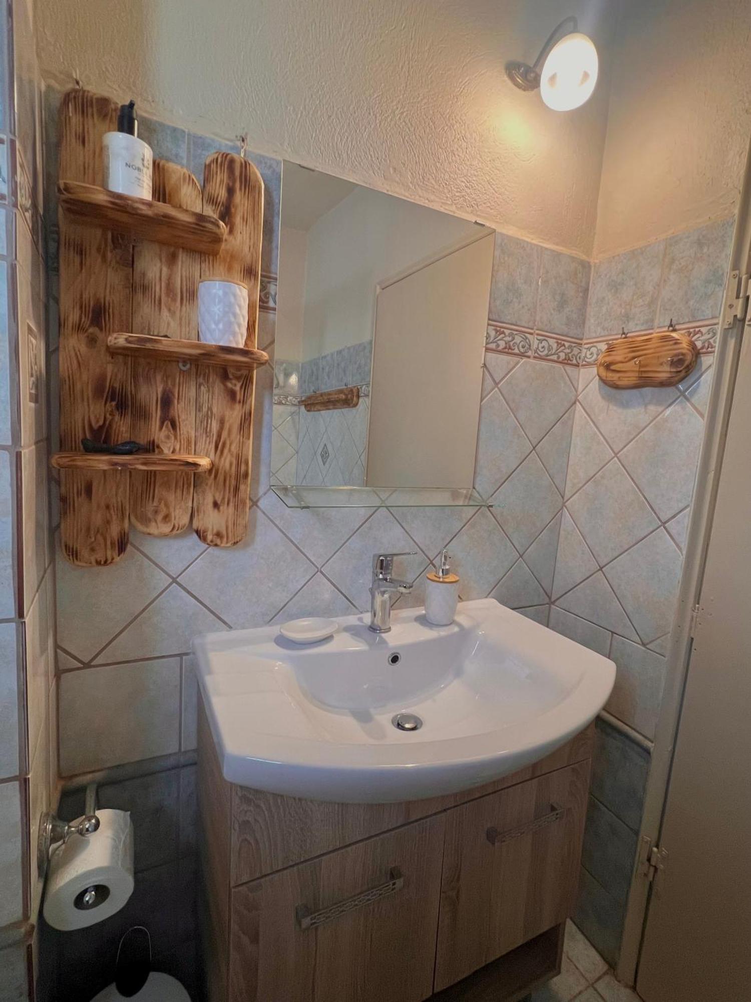 Kohyli Beachfront House Agia Pelagia Chlomou